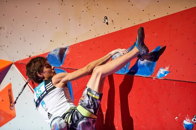 Domen Škofic v finalni smeri; Fotografija: Syste van Slooten